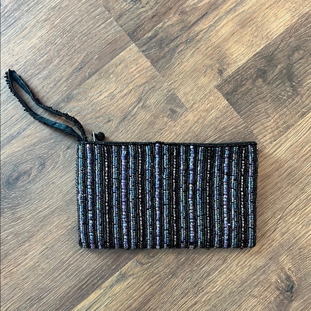 Y2K Black and Silver Beaded Clutch - Picture 2 of 8